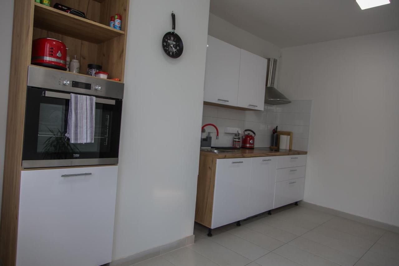קארנאץ Holiday Home Thesaurum מראה חיצוני תמונה