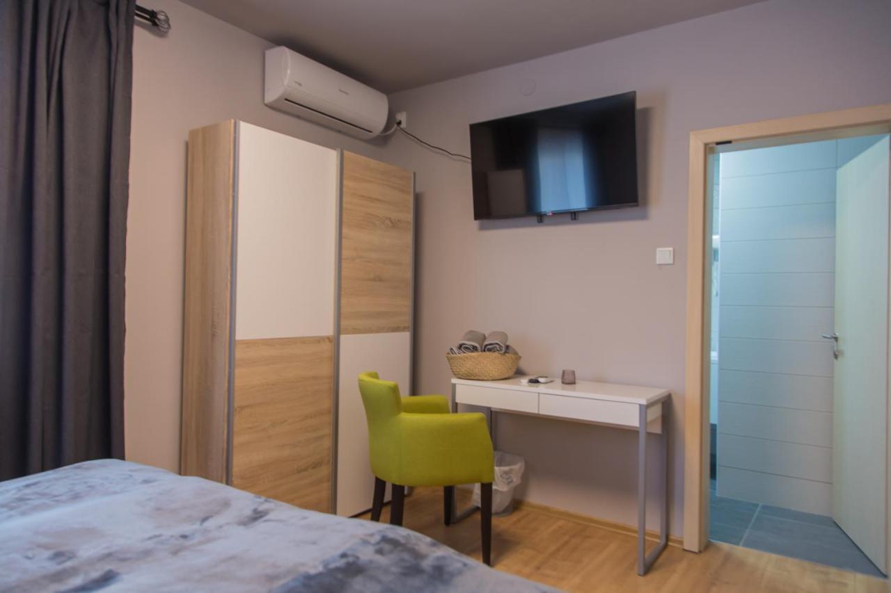 קארנאץ Holiday Home Thesaurum מראה חיצוני תמונה